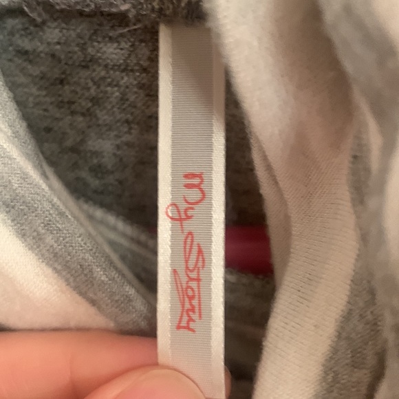 Women’s “My Story” gray and white sweater. - Picture 2 of 5
